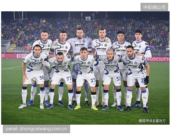 强悍的客场作战能力是澳大利亚队能够提前锁定世界杯门票的核心因素。 强悍的客场作战能力是澳大利亚队能够提前锁定世界杯门票的核心因素。